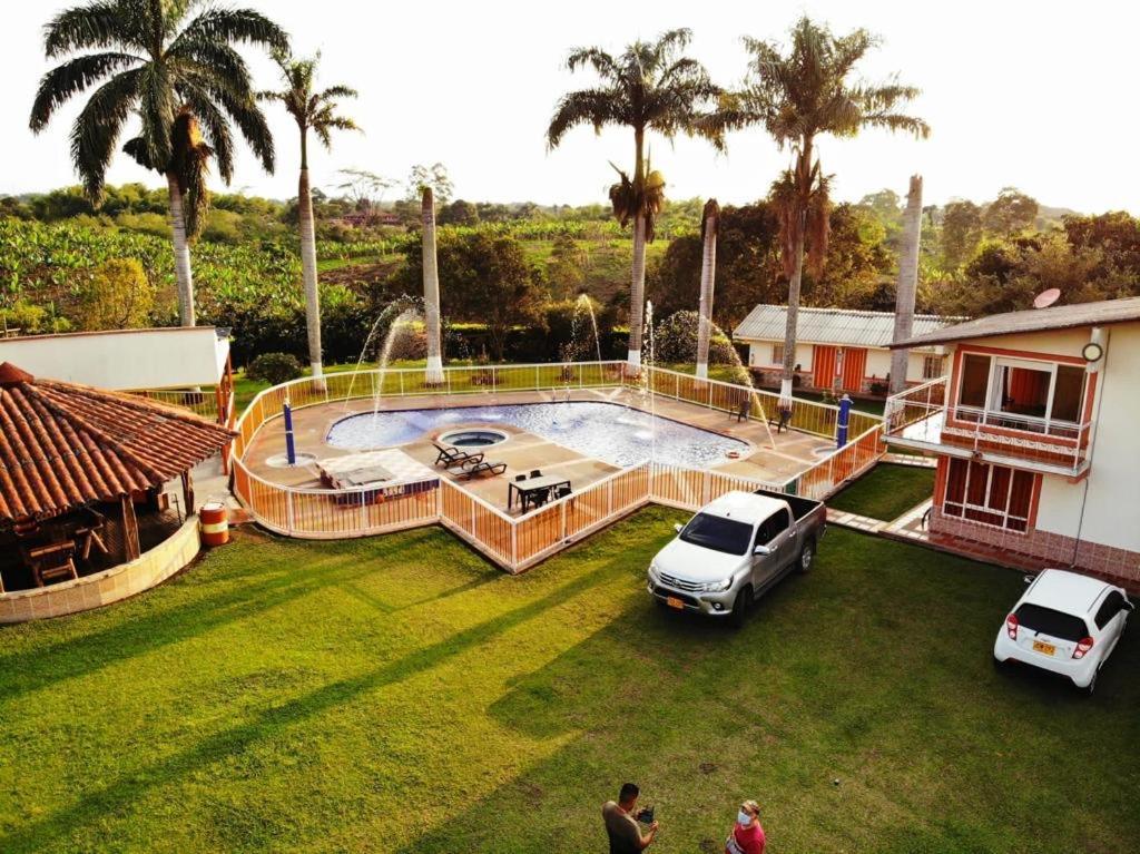 Alojamiento Campestre Hawaii Montenegro Buitenkant foto